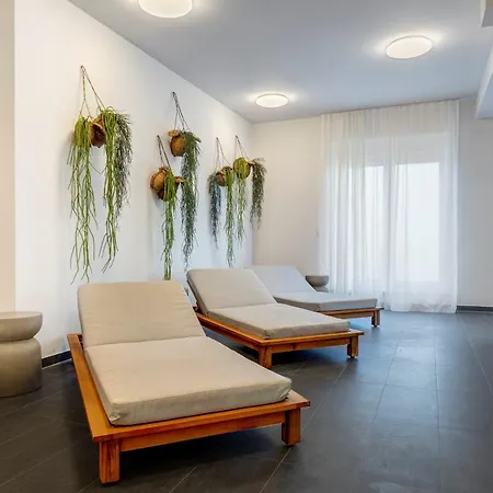 Apartamento A3 Pine Hill - Mit überdachter Terrasse&zwei Bädern *